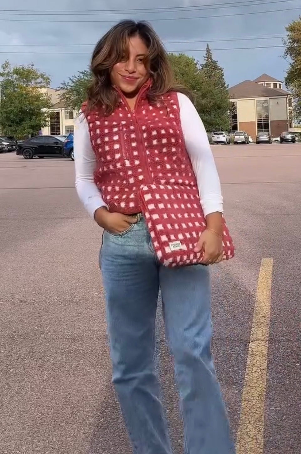 Midnight Lunch Vest Red/White